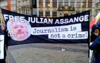 02_Free Julian Assange